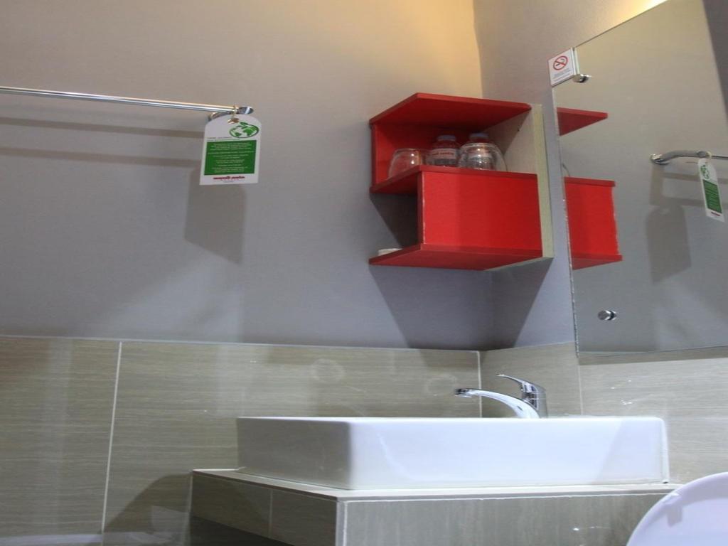 Sumo Asia Hotels - Davao Phòng bức ảnh
